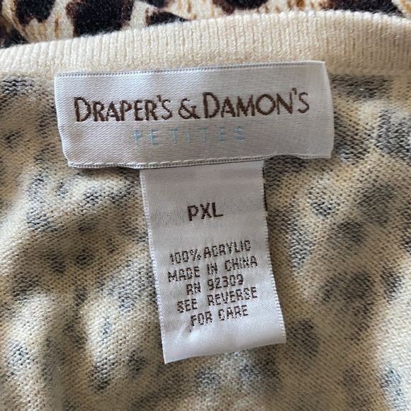 Draper's & Damon's 2 pc Petite Tank Cardigan Sweater Set - Picture 3 of 9